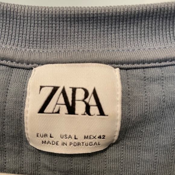 Men’s pullover - Picture 2 of 2